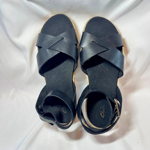 Clarks Women's 1 " Wedge Cork Leather Around Ankle Sandals-Size 8 1/2-Black/Tan - Picture 4 of 16